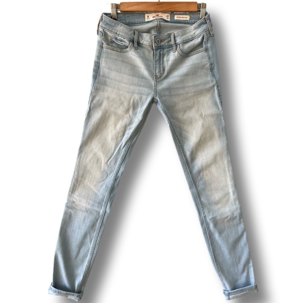 Hollister Jeans size 3R low rise super skinny
